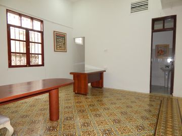 casa-local en arriendo/venta en el prado. Cod V88223
