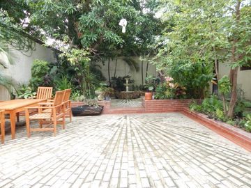casa-local en arriendo/venta en el prado. Cod V88223