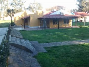 HERMOSA Y AMPLIA CASA QUINTA EN VENTA, 98 1100 -NECOCHEA-