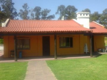 HERMOSA Y AMPLIA CASA QUINTA EN VENTA, 98 1100 -NECOCHEA-