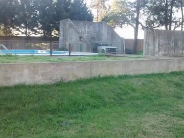 HERMOSA Y AMPLIA CASA QUINTA EN VENTA, 98 1100 -NECOCHEA-
