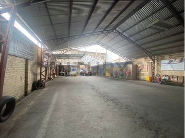 VENTA AMPLIO TERRENO CON GALPON Y  LOCALES  COMERCIALES PLAZA PUENTE ALTO
