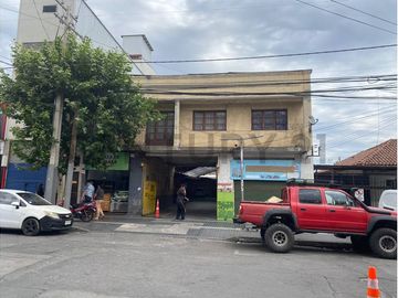 VENTA AMPLIO TERRENO CON GALPON Y  LOCALES  COMERCIALES PLAZA PUENTE ALTO