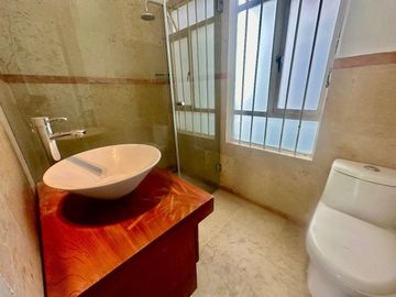 Roma  Venta Joya de departamento con terraza  frente a la fuente de Cibeles