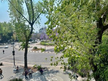 Roma  Venta Joya de departamento con terraza  frente a la fuente de Cibeles