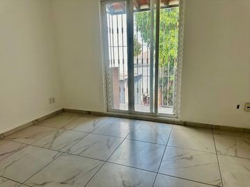 Roma  Venta Joya de departamento con terraza  frente a la fuente de Cibeles