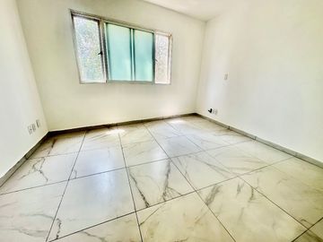 Roma  Venta Joya de departamento con terraza  frente a la fuente de Cibeles