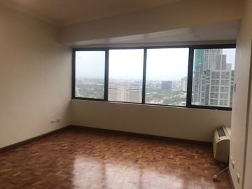 Spacious 3BR Condo in Pacific Plaza Ayala for Sale
