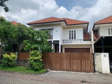 Rumah Mewah Aset Bank Graha Famili blok U, Surabaya