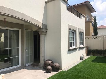 CASA EN VENTA - METEPEC