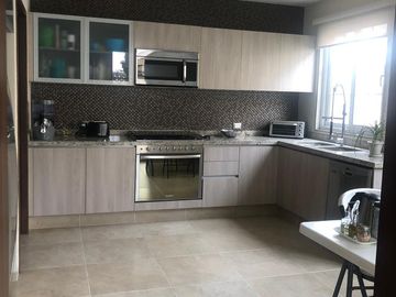 CASA EN VENTA - METEPEC