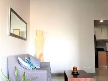 1BR condo unit for sale in One Uptown Residence, BGC Taguig