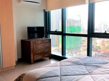 1BR condo unit for sale in One Uptown Residence, BGC Taguig