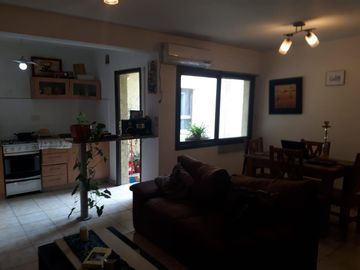 VENDO DEPARTAMENTO 1 DORMITORIO B° ALBERDI
