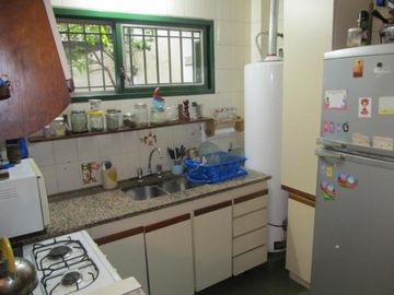 Casa 4 ambientes sobre lote propio