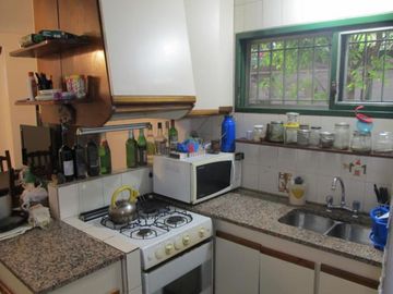 Casa 4 ambientes sobre lote propio