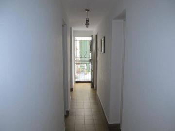 Casa 4 ambientes sobre lote propio