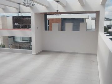 LOMAS NGELOPOLIS III CASA NUEVA