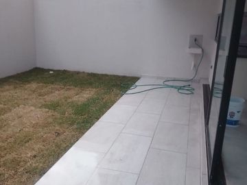LOMAS NGELOPOLIS III CASA NUEVA