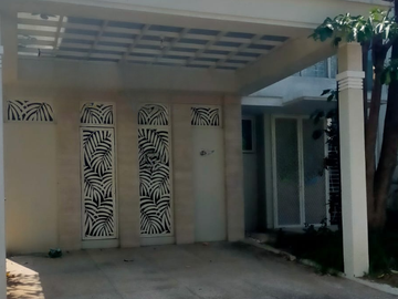 Rumah Pakuwon City Grand Island Semi Furnish