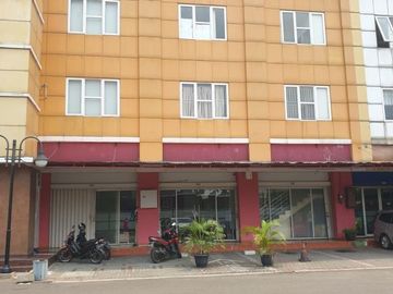 Disewakan Ruko Gandeng 3 di Kompleks Golden Boulevard BSD City Tangerang Dekat Sekolah Binus Serpong
