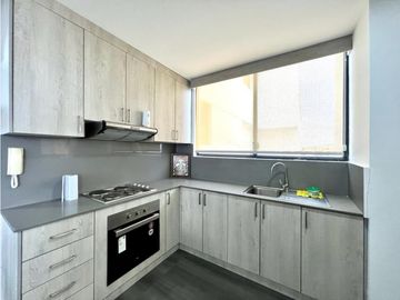 En venta departamento Edificio Status sector Yacht Club Manta