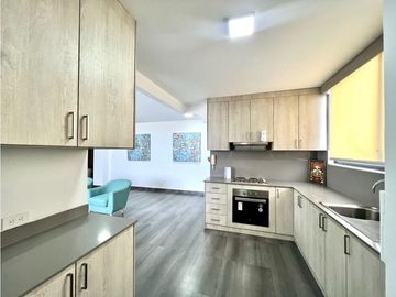 En venta departamento Edificio Status sector Yacht Club Manta