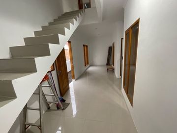 Rumah Downslope Depan Jalan Raya Pertama di Cimahi Cipageran Harga Ekonomis