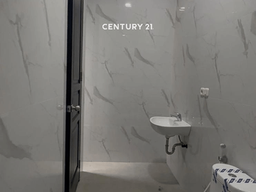 Rumah Cantik 2 Lantai Di Pondok Aren Rn 18379