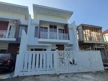 RUMAH MURAH 2 LANTAI HANYA 4 MENIT KE SLEMAN CITY HALL