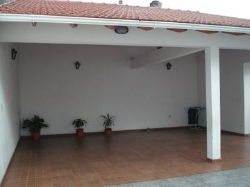 Casa en venta en Lanus Oeste