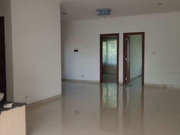 Dijual Kantor Tepi jalan Raya Jogja Kota