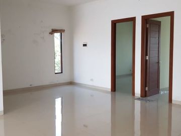 Dijual Kantor Tepi jalan Raya Jogja Kota
