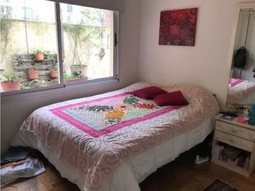 Departamento 5 ambientes. Quincho propio. Zona Playa Grande.