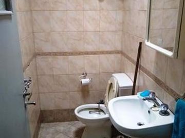 CASA AMERICANA DE 4 AMBIENTES EN MORÓN