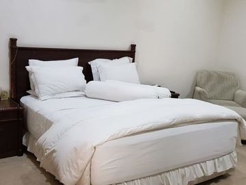 Rumah di Cinere, 1Lt, Semi Furnished, Nyaman di Puri Cinere