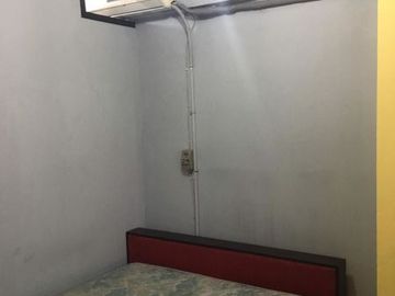 Di sewakan apartemen puncak permai surabaya