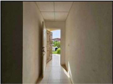 VENDO CASA EN LA CHORRERA PUERTO CAIMITO 3R