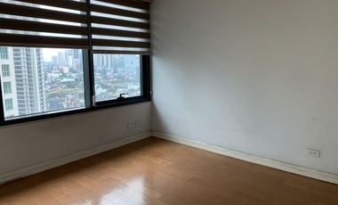 Rush Condominium for Sale 3 Bedrooms: 3BR Flat Condo for Sale in One Rockwell East Tower Rockwell Makati