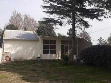Casa tres ambientes. Barrio Camet. Mar del Plata.