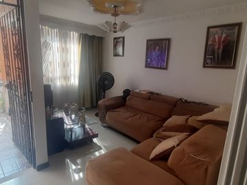 casa en venta en santa bárbara. Cod V4773