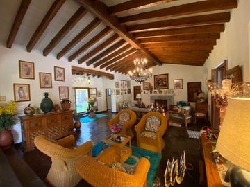 VENTA DE RESIDENCIA DE UN NIVEL