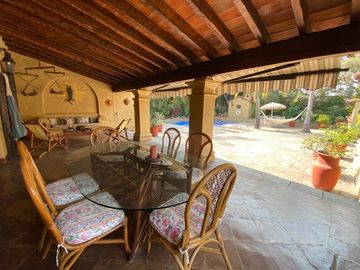 VENTA DE RESIDENCIA DE UN NIVEL