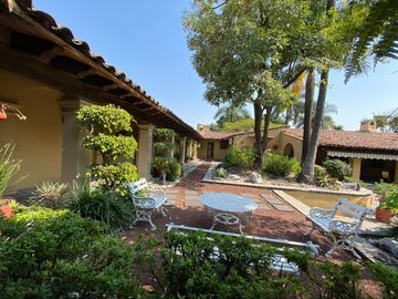 VENTA DE RESIDENCIA DE UN NIVEL