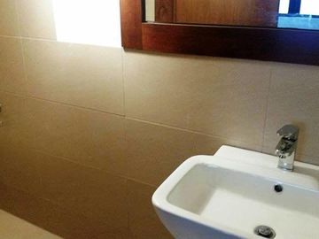 Modern with Pool 2 Storey House and Lot for Rent in Friendsh
