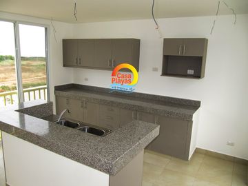 Casa Playa frente al mar de Venta, Via a Data km 18, ciudadela privada