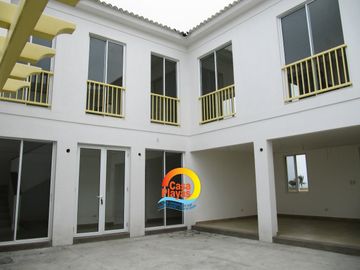 Casa Playa frente al mar de Venta, Via a Data km 18, ciudadela privada