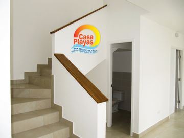 Casa Playa frente al mar de Venta, Via a Data km 18, ciudadela privada