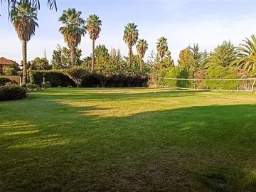 Casa en venta de 4 dorm. en Huechuraba