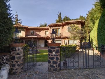 Casa en venta en Club de Golf Los Encinos